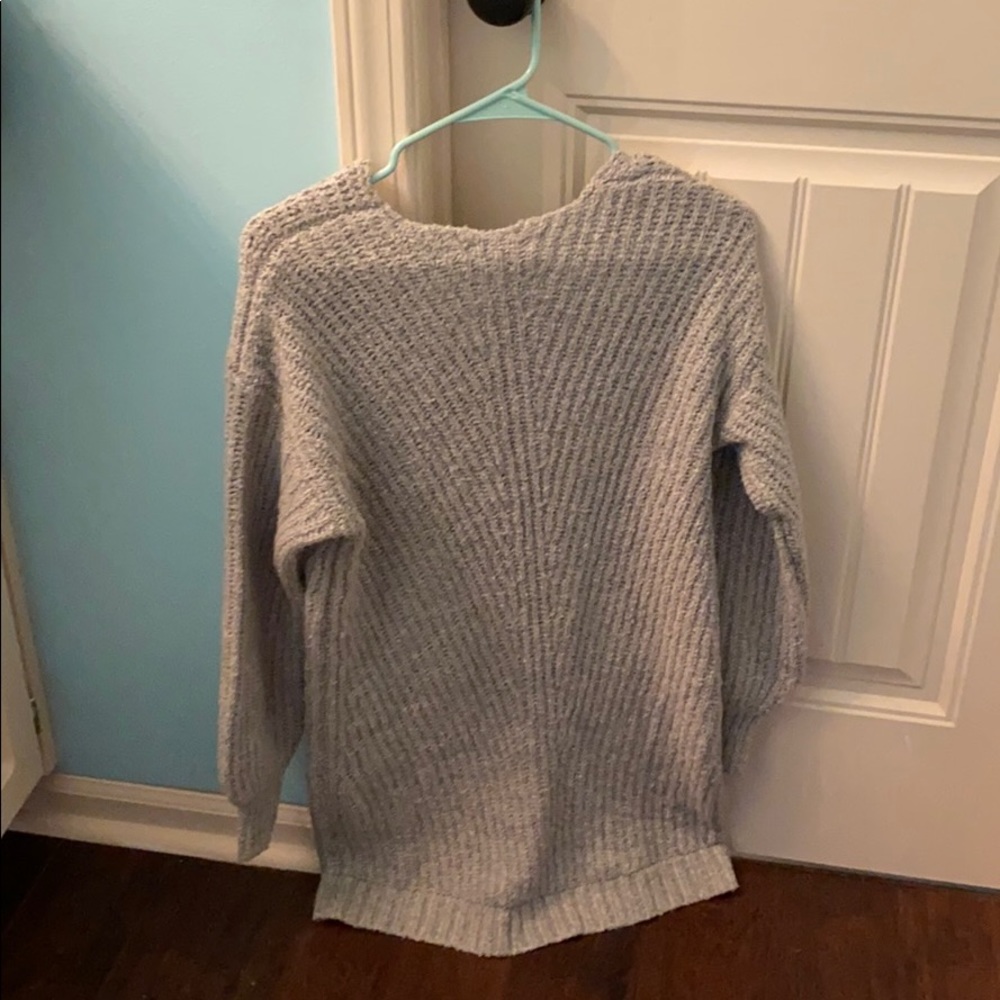 American Eagle Outfitters Long Light Gray Sweater - Picture 4 of 8
